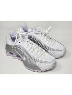 Women’s Size 6 - Nike Shox R4 White/Barely Grape HF5076-100 New